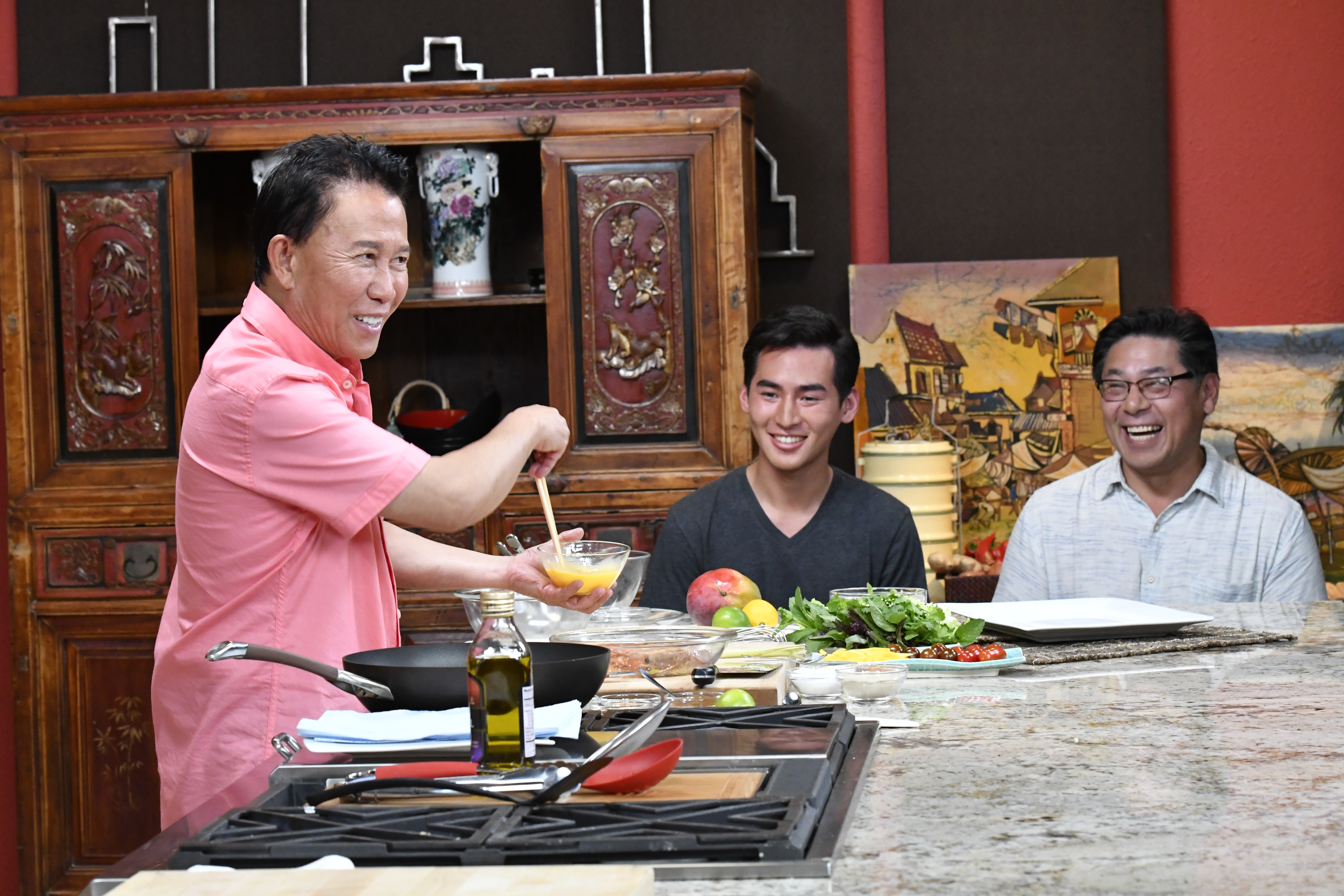The PBS Chef Martin Yan Teaches Chinese Cooking to a New Audience